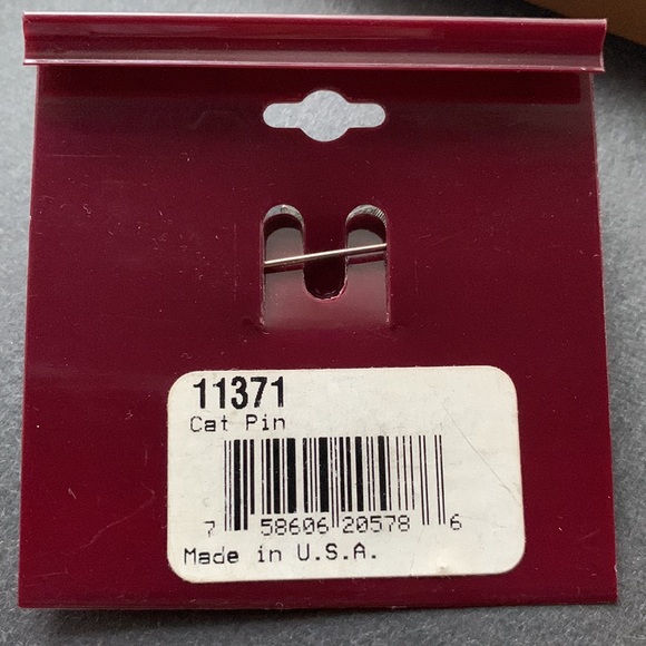 Vintage Spoonliques A Gift Today A Treasure Tomorrow Silver engraved Cat Pin - Picture 5 of 13